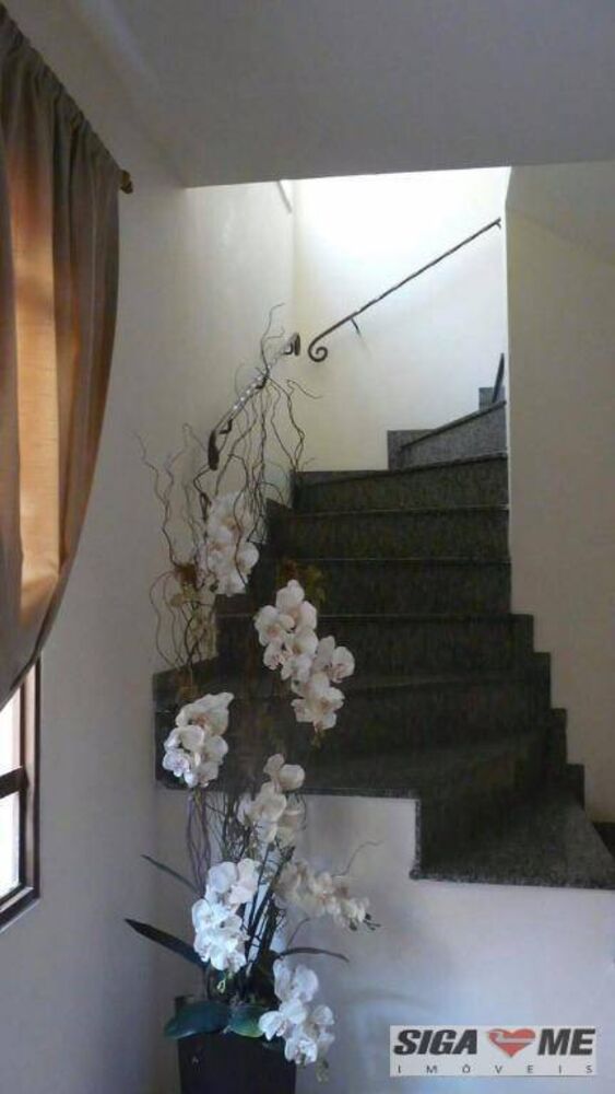 Sobrado para alugar com 3 quartos, 177m² - Foto 4