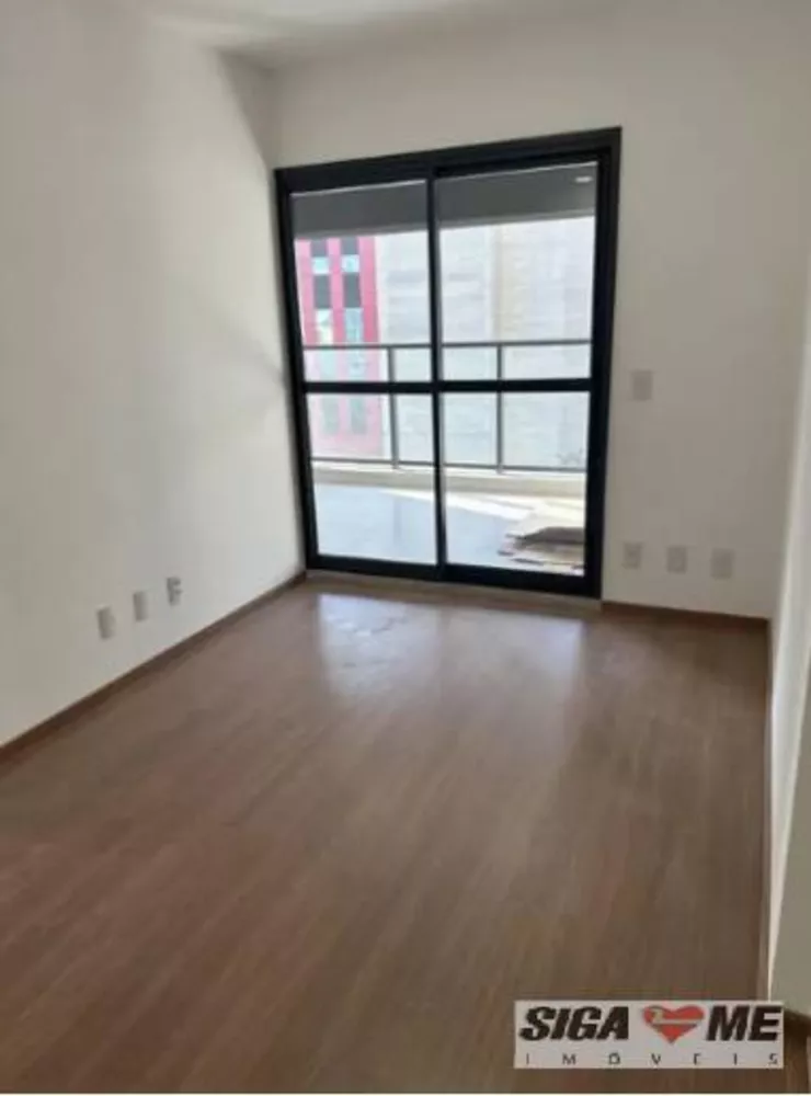 Apartamento para alugar com 3 quartos, 80m² - Foto 2