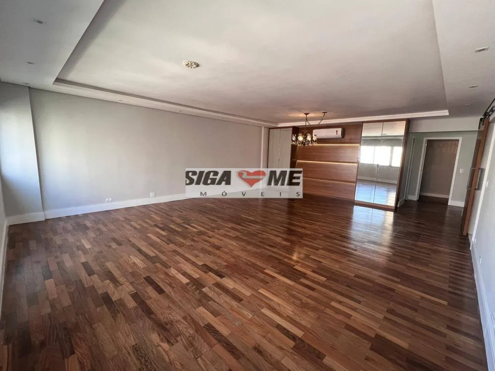 Apartamento, 3 quartos, 190 m² - Foto 1