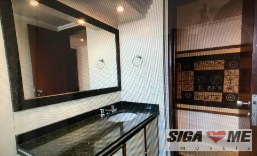 Apartamento para alugar com 4 quartos, 200m² - Foto 9