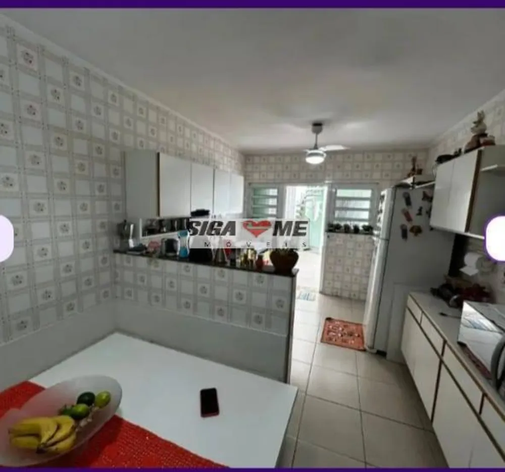 Casa, 3 quartos, 240 m² - Foto 11