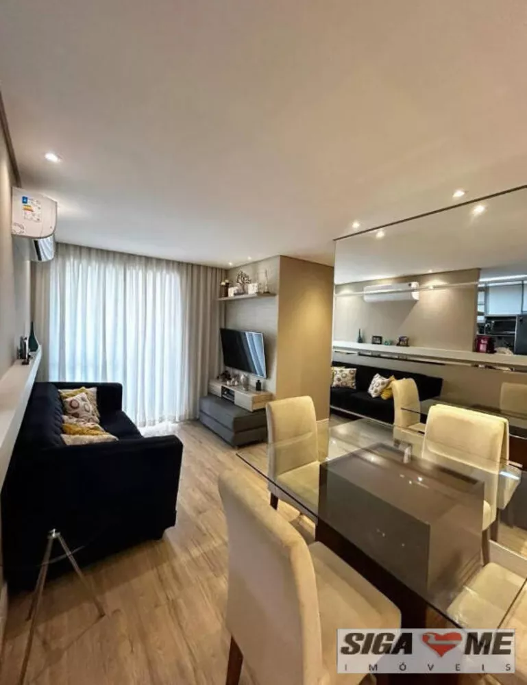 Apartamento à venda com 2 quartos, 55m² - Foto 1