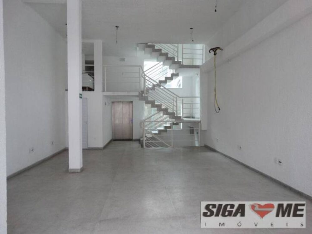 Prédio Inteiro para alugar, 675m² - Foto 2