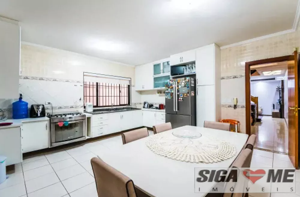 Casa à venda com 1 quarto, 280m² - Foto 2