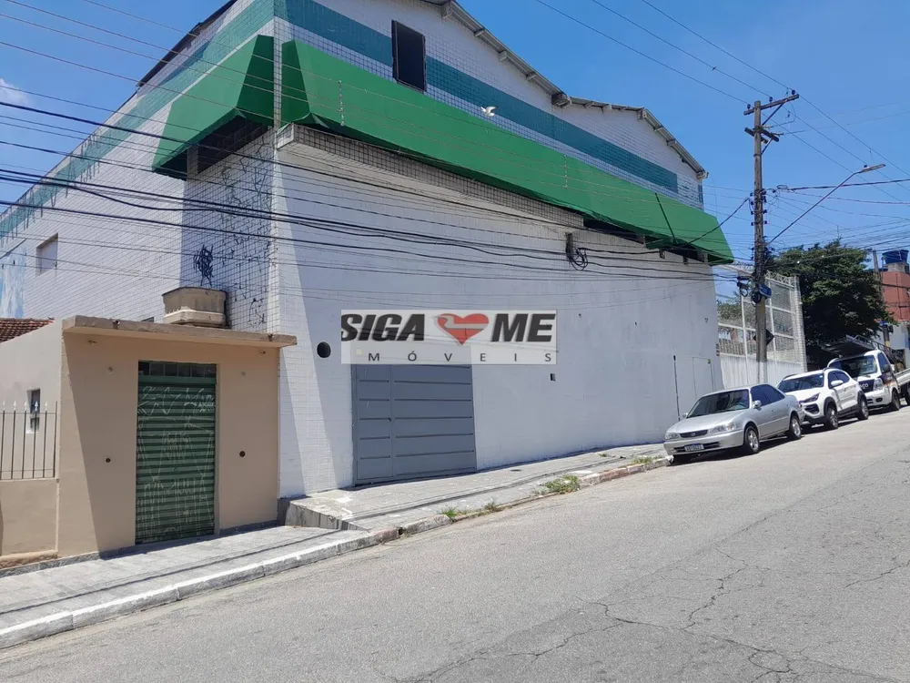 Sala-Conjunto, 1500 m² - Foto 1