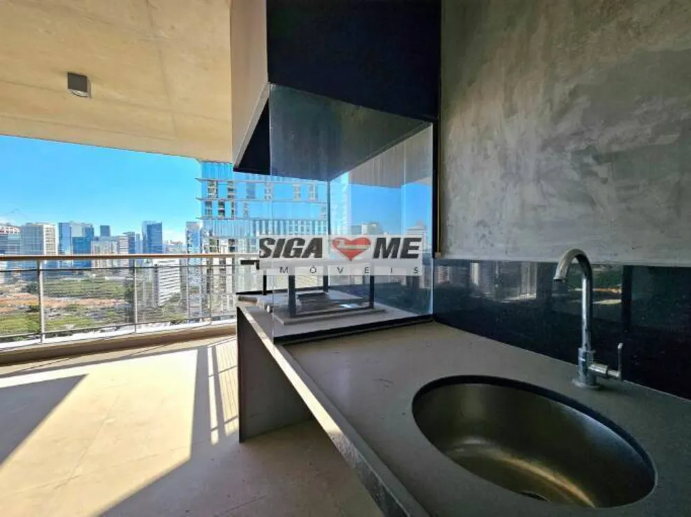 Apartamento, 3 quartos, 197 m² - Foto 2