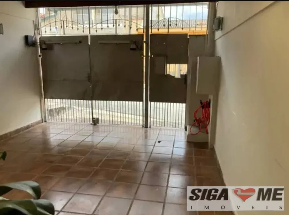 Casa à venda e aluguel com 3 quartos, 170m² - Foto 2