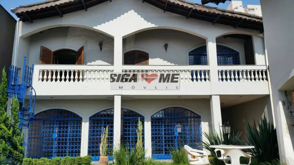 Casa, 7 quartos, 400 m² - Foto 1