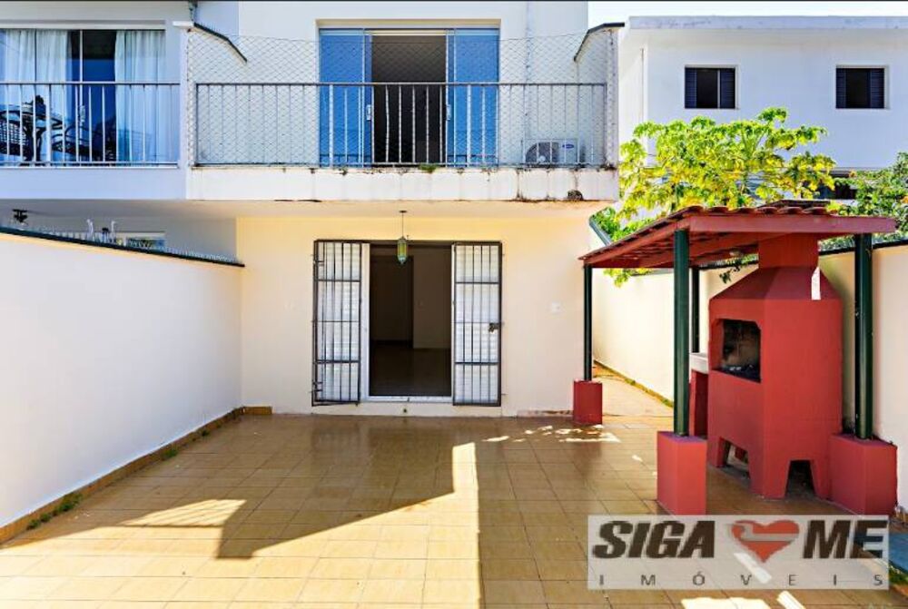 Casa, 3 quartos, 215 m² - Foto 1