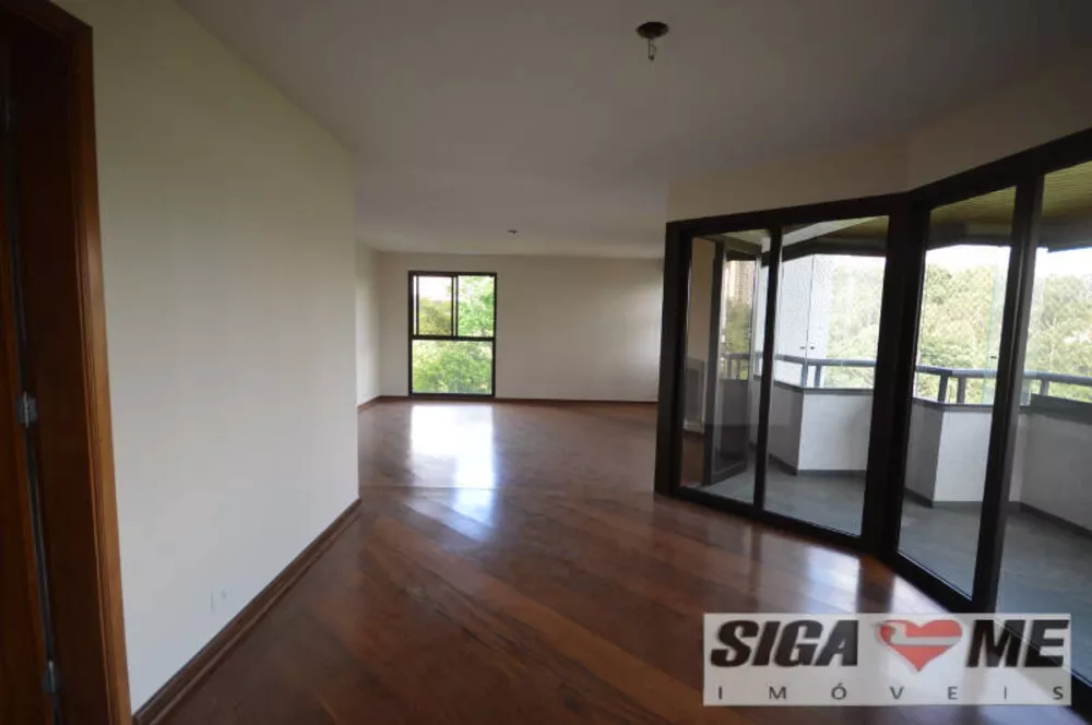 Apartamento à venda com 5 quartos, 196m² - Foto 2