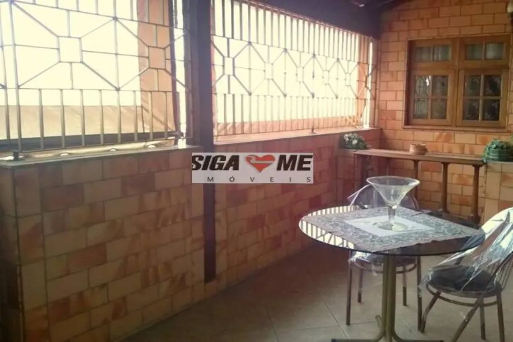 Casa, 2 quartos, 200 m² - Foto 1