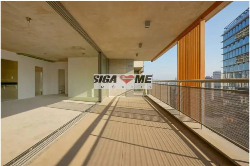 Apartamento, 3 quartos, 197 m² - Foto 1