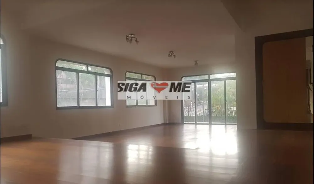 Apartamento, 3 quartos, 234 m² - Foto 1