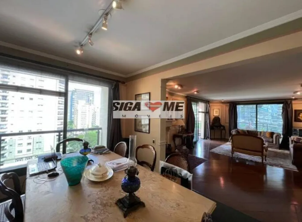 Apartamento, 4 quartos, 220 m² - Foto 1