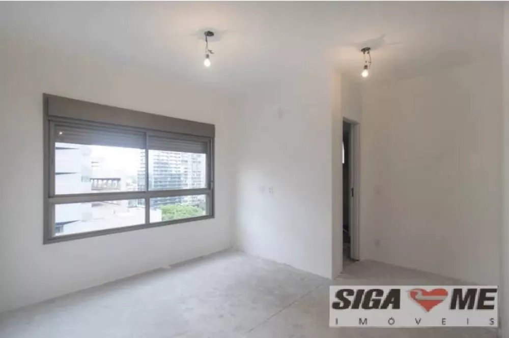 Apartamento à venda com 3 quartos, 158m² - Foto 2