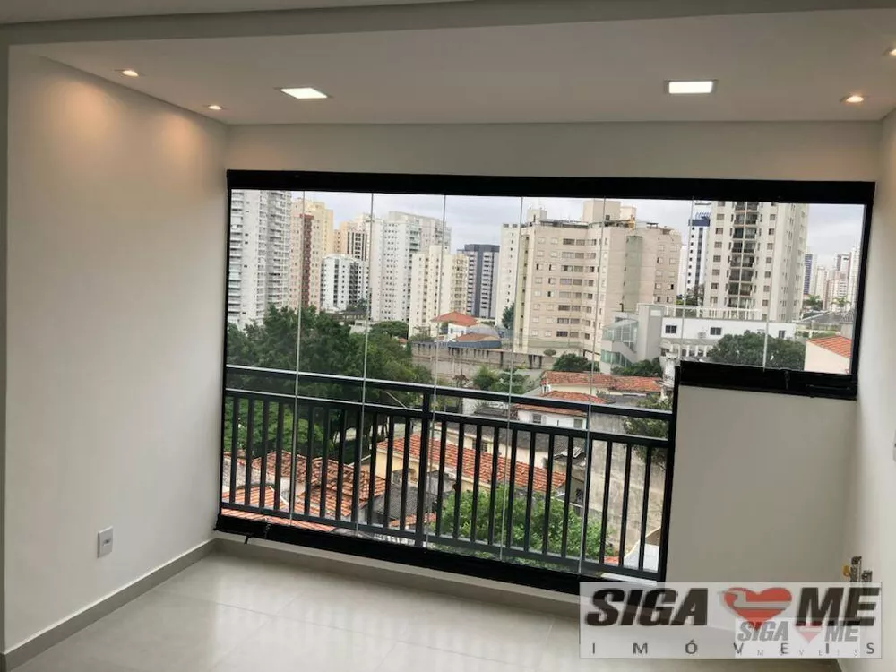 Apartamento à venda com 2 quartos, 65m² - Foto 3