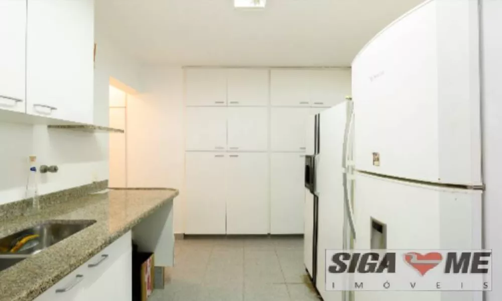 Apartamento à venda com 3 quartos, 170m² - Foto 4