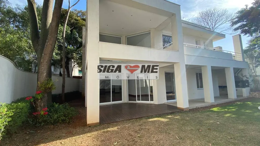 Casa, 4 quartos, 857 m² - Foto 1
