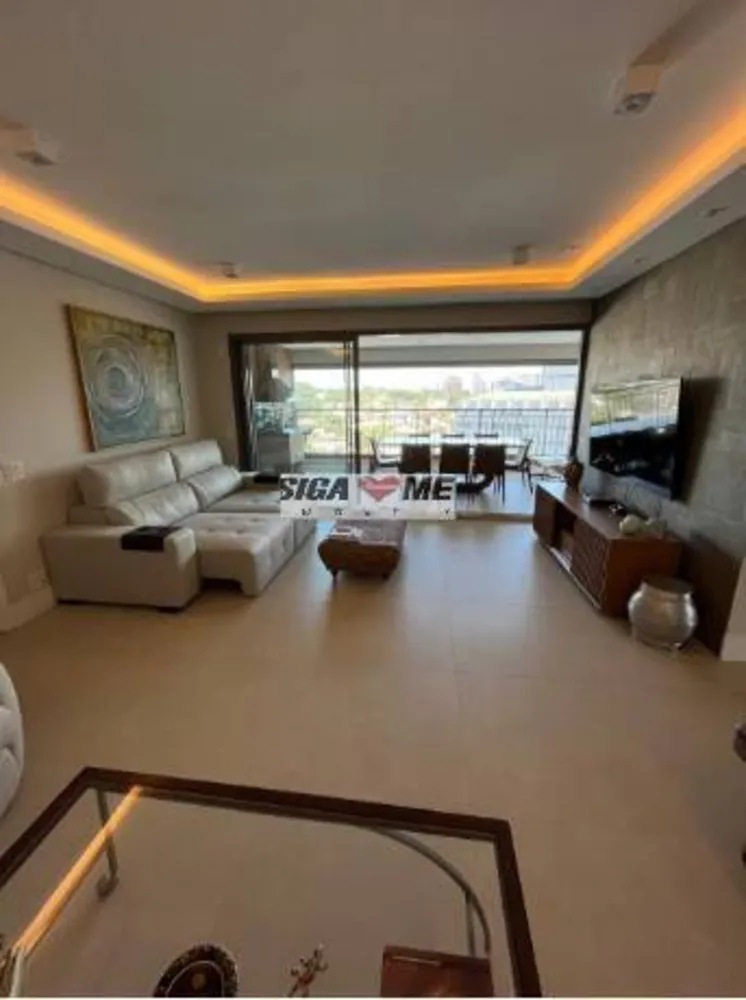 Apartamento, 3 quartos, 161 m² - Foto 2
