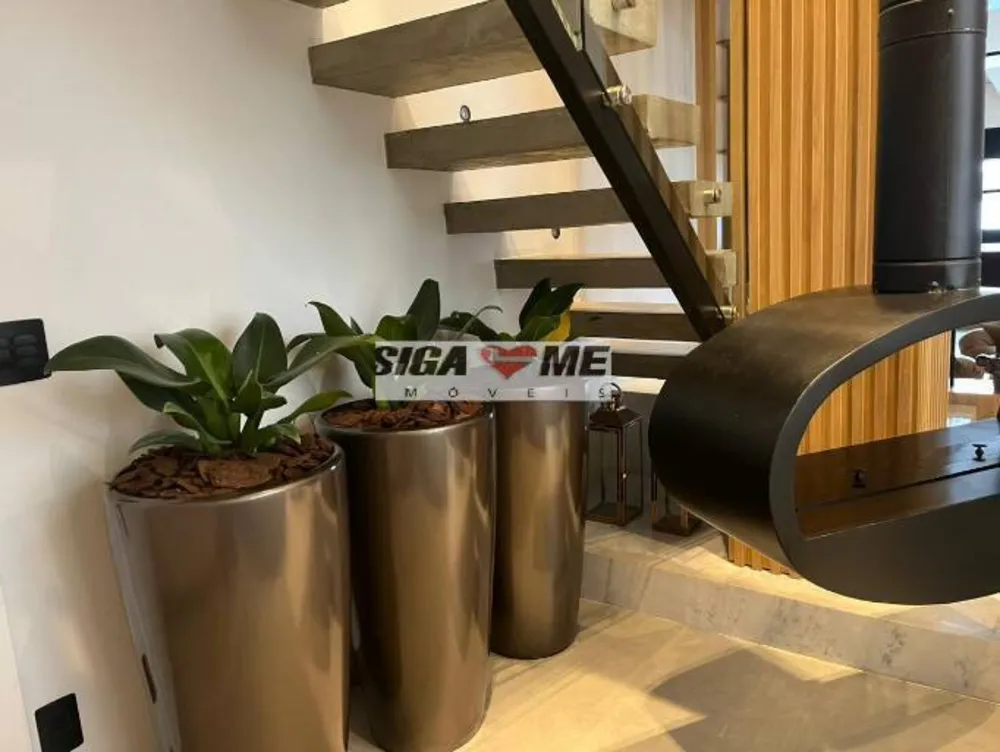 Cobertura, 3 quartos, 215 m² - Foto 3