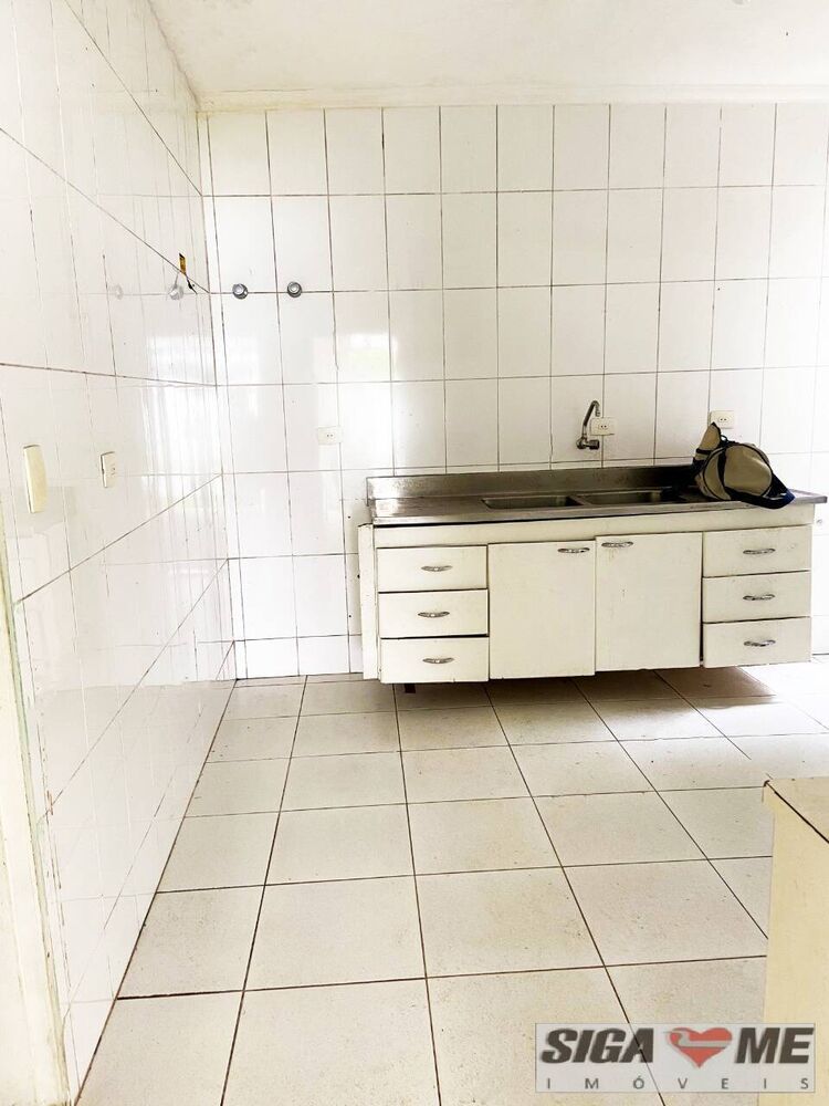 Casa à venda e aluguel com 4 quartos, 384m² - Foto 4