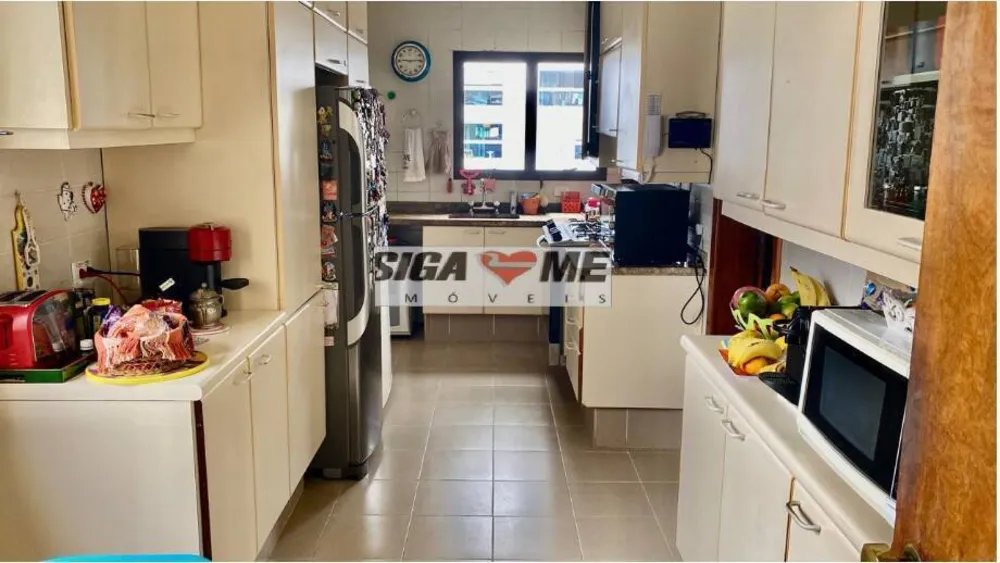 Apartamento, 3 quartos, 197 m² - Foto 1
