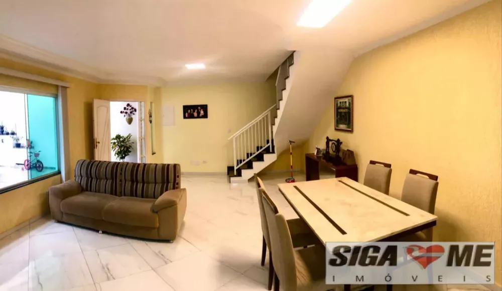 Casa à venda com 4 quartos, 128m² - Foto 2