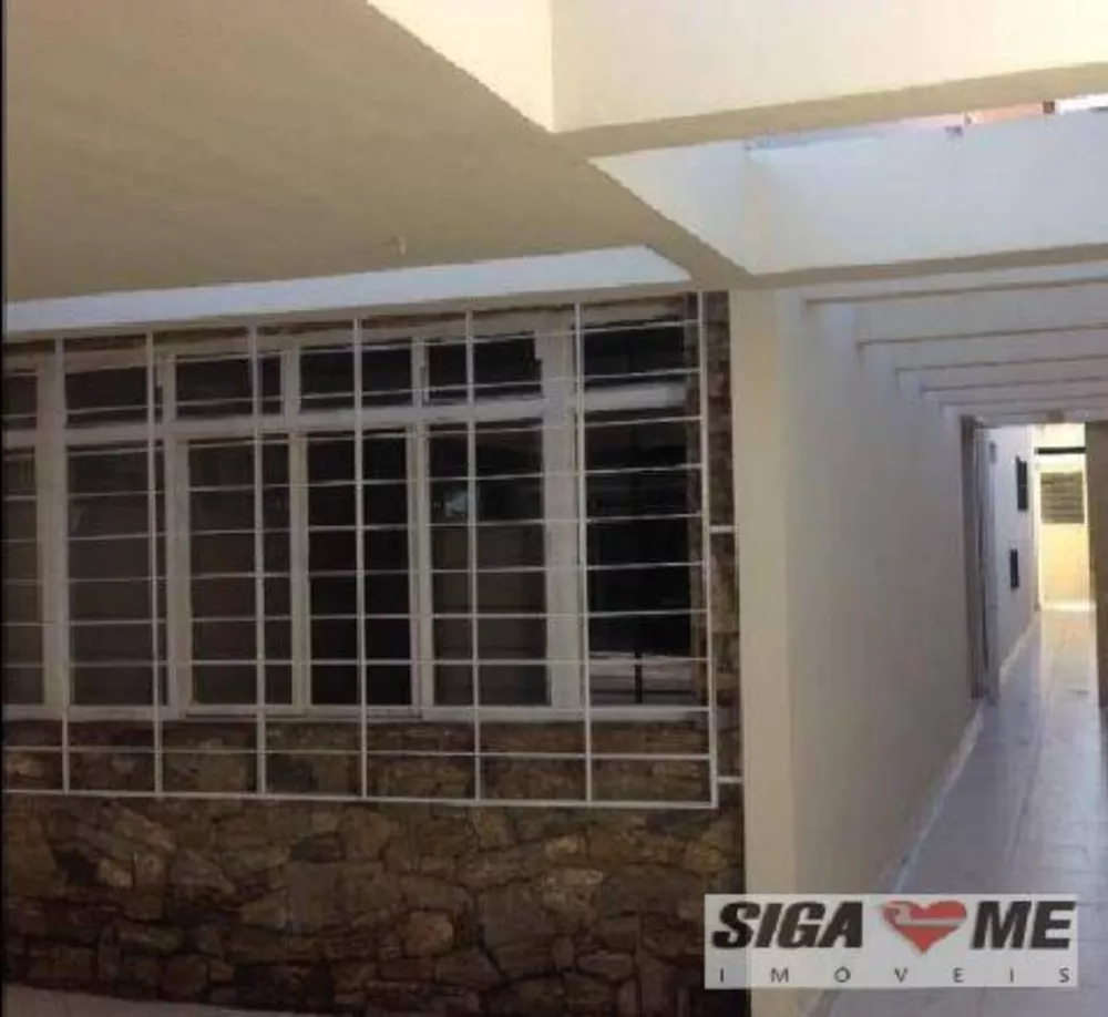 Sobrado à venda com 3 quartos, 150m² - Foto 1