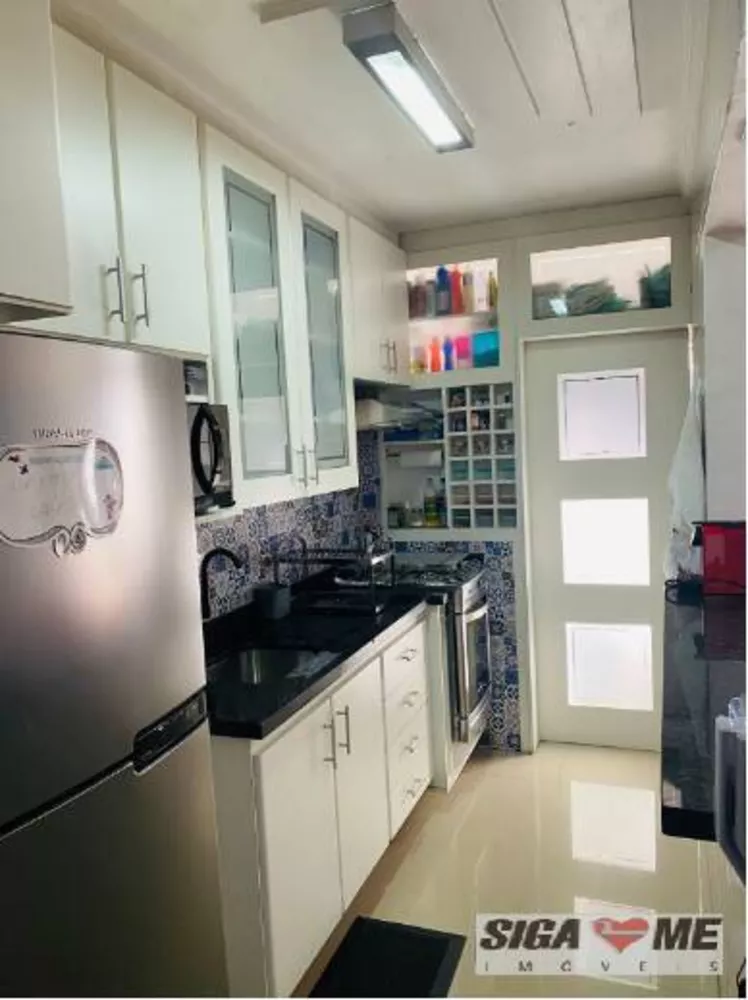 Apartamento à venda com 2 quartos, 50m² - Foto 3