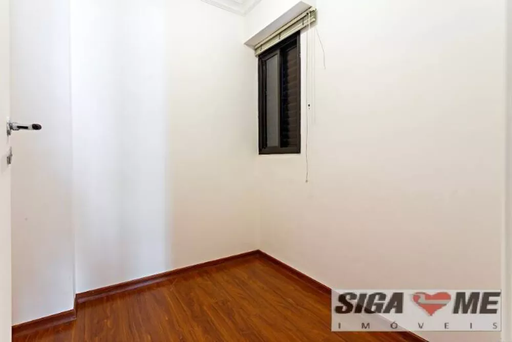 Apartamento à venda com 2 quartos, 75m² - Foto 4