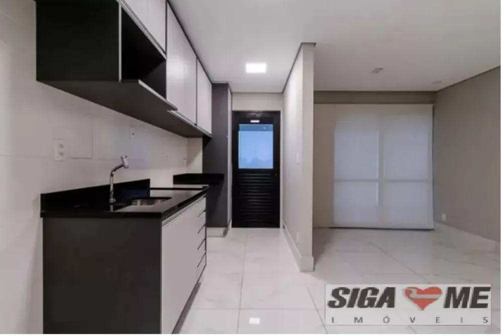 Apartamento à venda com 2 quartos, 64m² - Foto 2