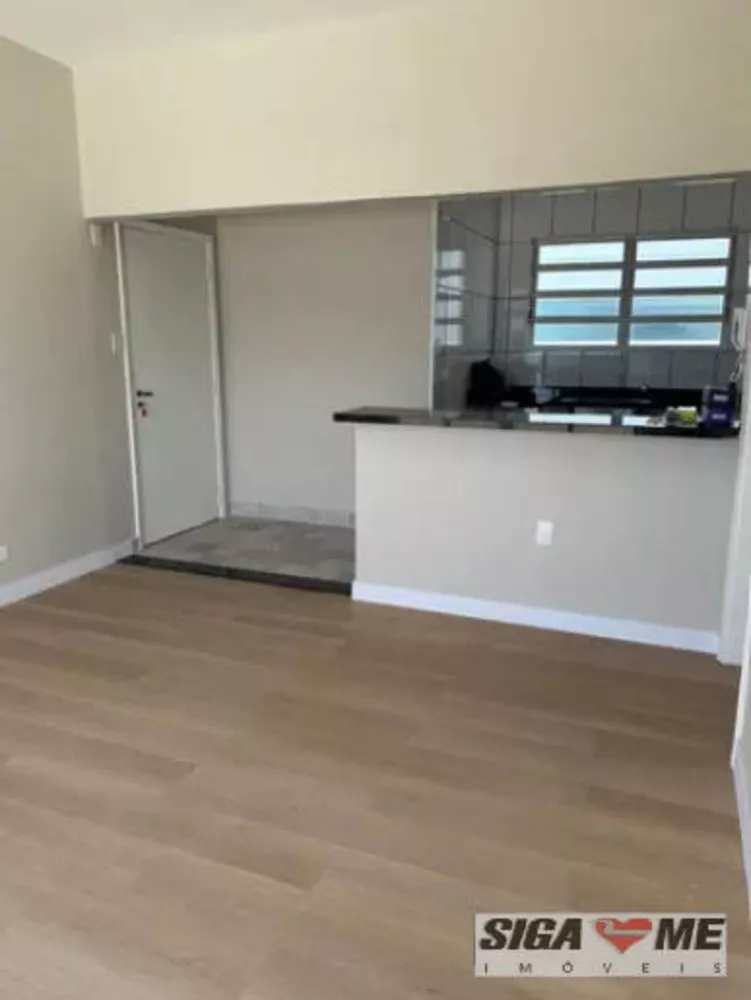 Apartamento à venda com 2 quartos, 81m² - Foto 4