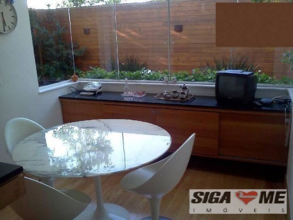 Sobrado, 4 quartos, 305 m² - Foto 2