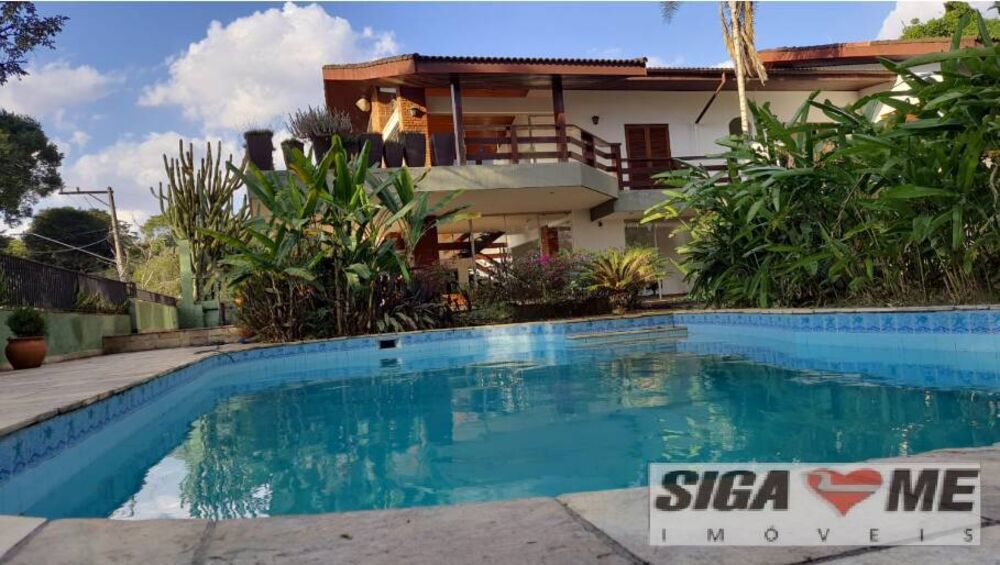 Casa à venda com 4 quartos, 840m² - Foto 3