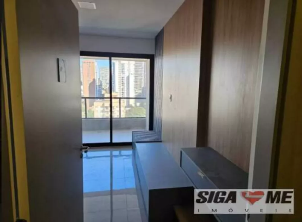 Apartamento à venda com 2 quartos, 61m² - Foto 1