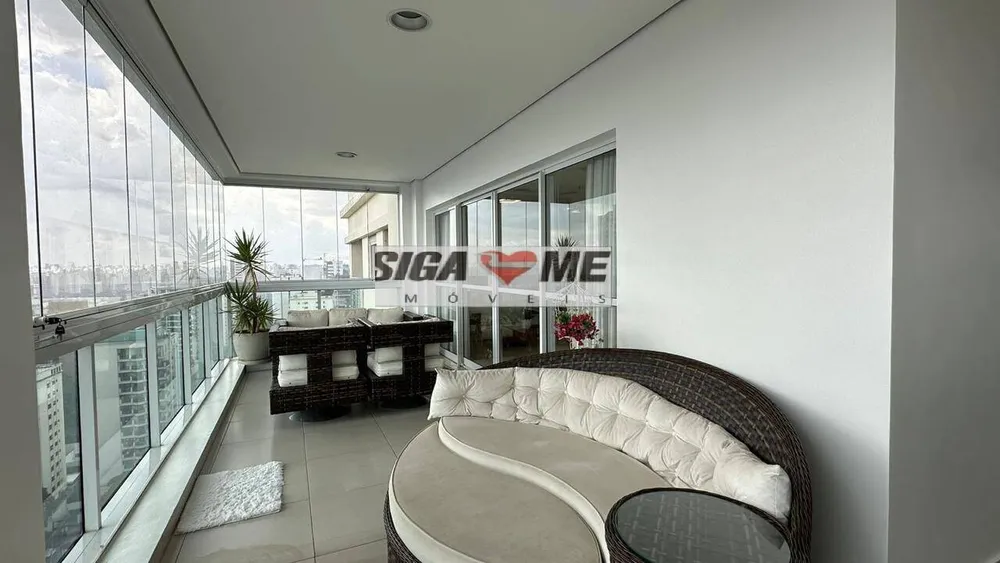 Apartamento, 3 quartos, 370 m² - Foto 1