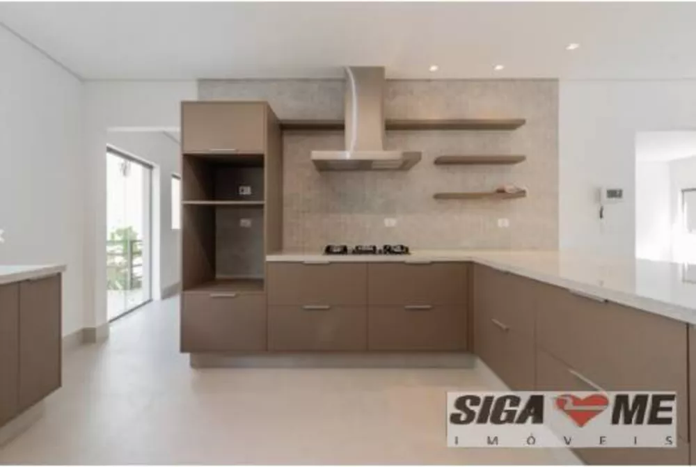 Casa à venda com 5 quartos, 650m² - Foto 4