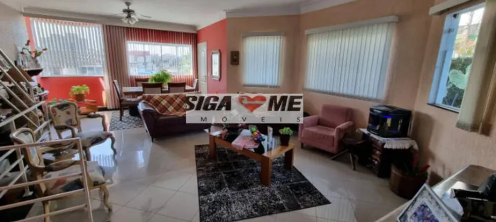 Casa, 3 quartos, 225 m² - Foto 3