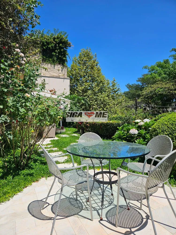 Casa, 2 quartos, 589 m² - Foto 1