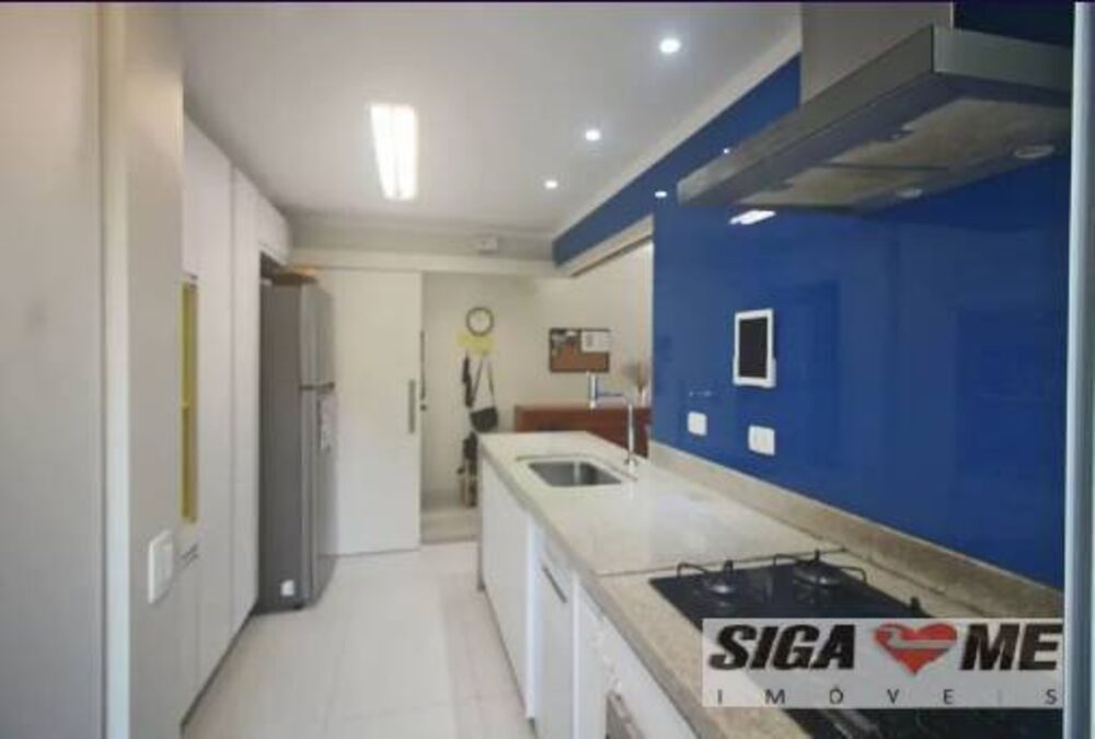 Apartamento à venda com 3 quartos, 80m² - Foto 3