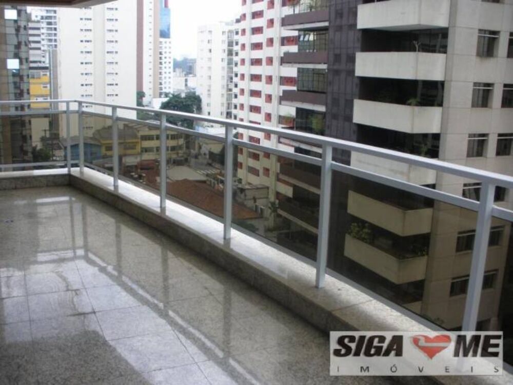 Apartamento para alugar com 4 quartos, 360m² - Foto 8