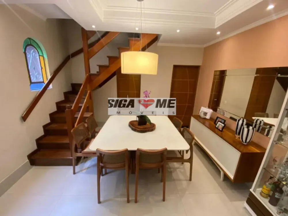 Casa, 4 quartos, 219 m² - Foto 1