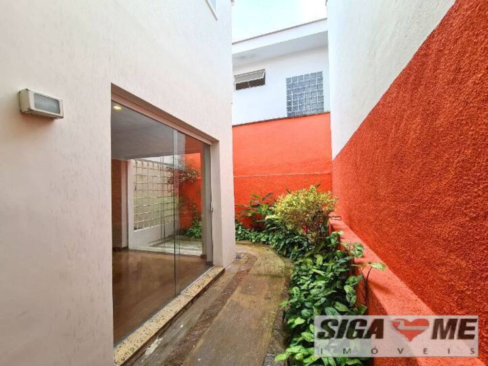 Casa à venda com 3 quartos, 1802m² - Foto 3