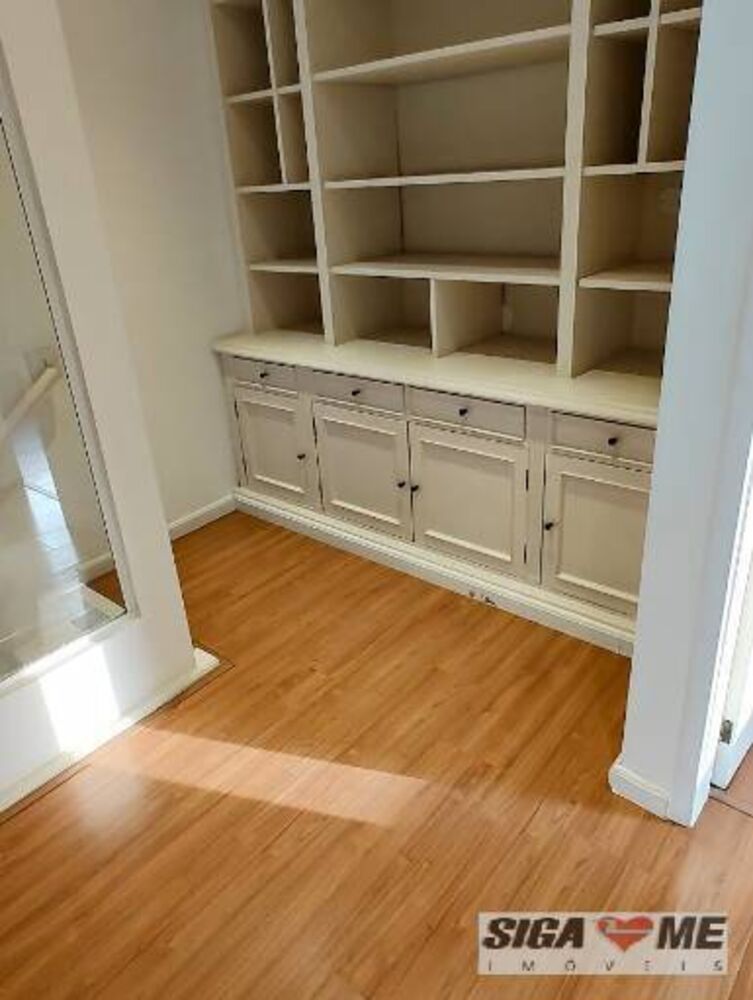 Apartamento para alugar com 2 quartos, 140m² - Foto 7