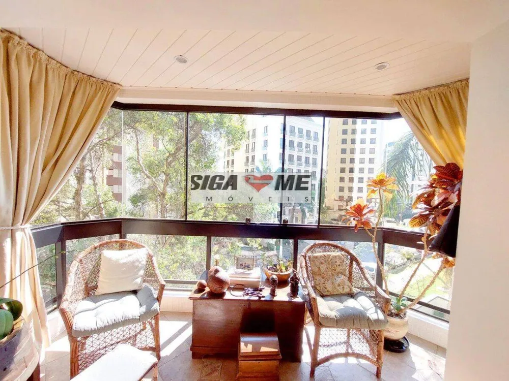Apartamento, 4 quartos, 226 m² - Foto 2