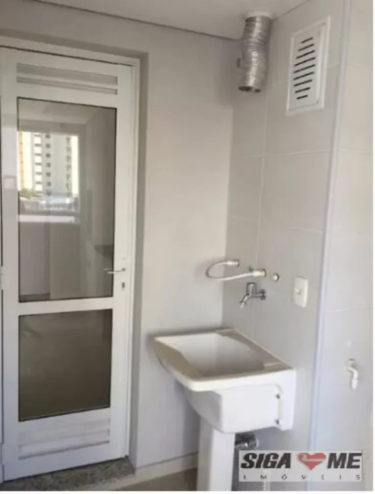 Apartamento à venda com 2 quartos, 69m² - Foto 3