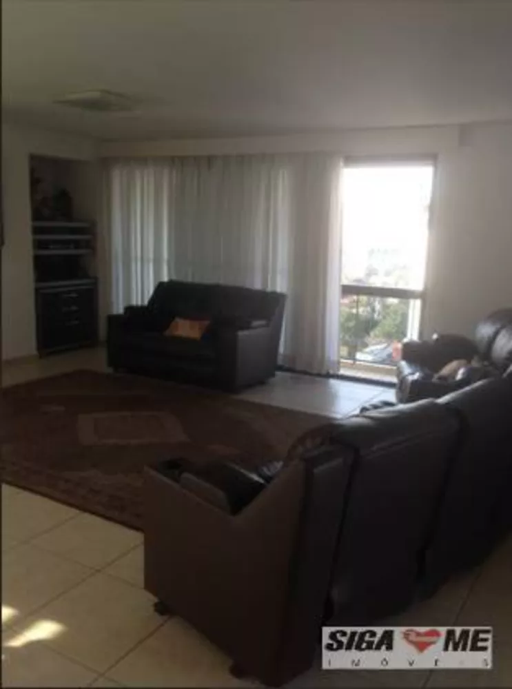 Apartamento à venda com 2 quartos, 446m² - Foto 1