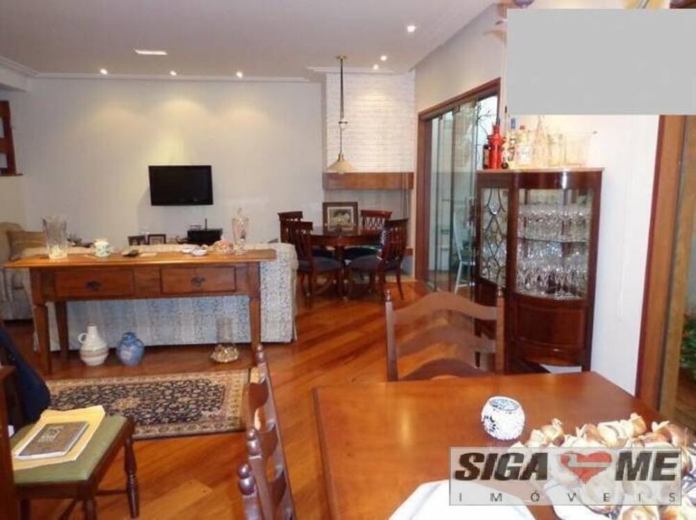 Sobrado, 4 quartos, 309 m² - Foto 1
