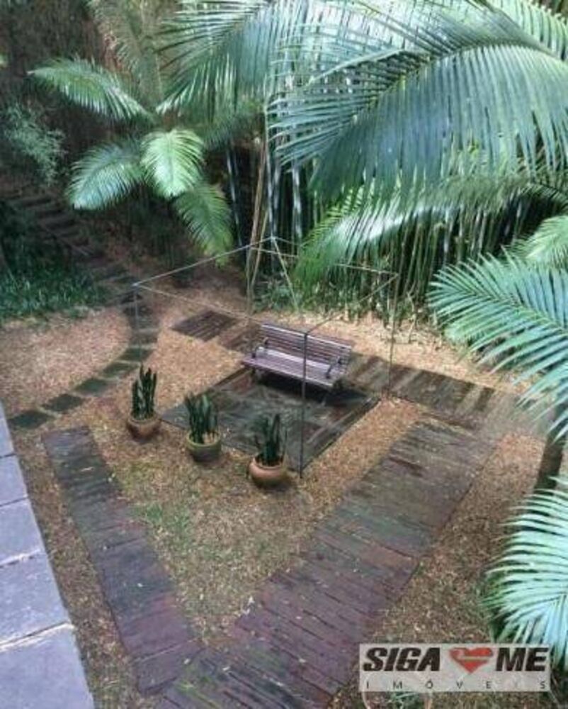Sobrado, 5 quartos, 1300 m² - Foto 1