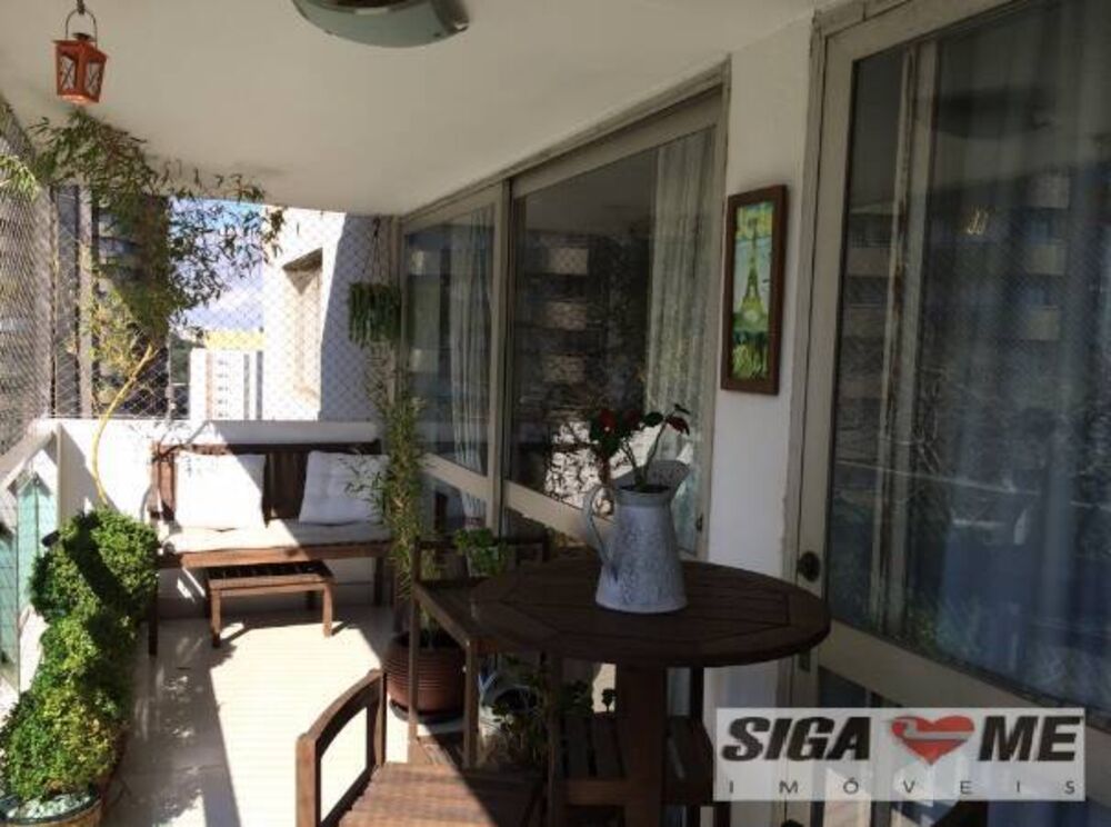 Apartamento à venda com 5 quartos, 210m² - Foto 8